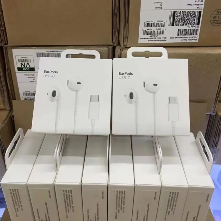 iPhone%2015%20USB%20C%20Earpods%20Headphones%20Type-C%20Handsfree%20Earphone%20Wired%20(Only%20for%20iPhone%2015%20Series)%20with%20Microphone%20&%20Noise%20Cancelling%20in-Ear%20Headset%20Control%20for%20iPhone%2015/15%20Plus/15%20Pro/15%20Pro%20Max,%20White%20-%20Image%203