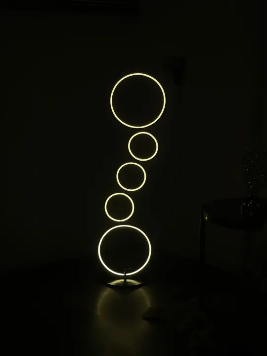 LED%20CIRCULAR%20LAMP,MATTE%20BLACK%20FINISH,MODERN%20LAMP,MINIMALISTIC%20LAMP,CORNER%20LAMP,BUBBLE%20LAMP,GOLDEN%20CIRCLE%20LAMP,RING%20LAMP,RING%20LIGHT,%20-%20Image%207