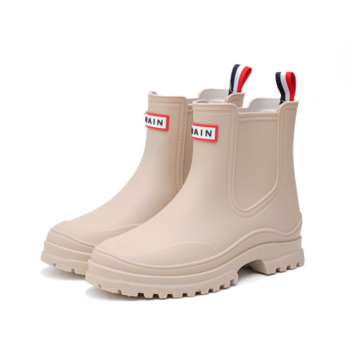 1%20Pair%20of%20Women's%20Short%20Rain%20Boots,%20Pvc%20Non-Slip%20Water%20Shoes,%20Outdoor%20Waterproof%20Shoes,%20Fashionable%20Women's%20Water%20Boots%20-%20Image%203