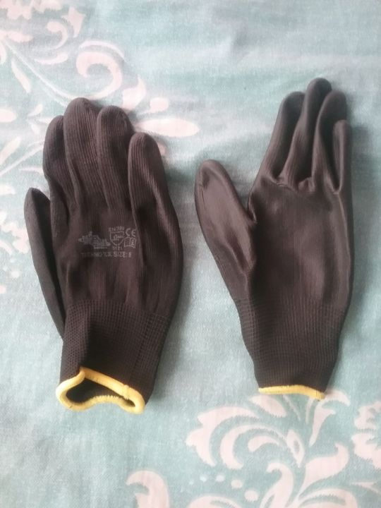 Hand%20Glouse%20-%20Image%202