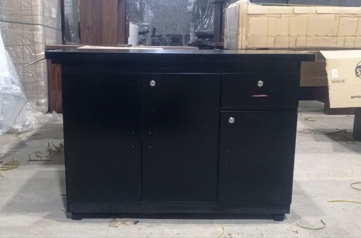 Iron%20Stand%20wooden%20%7C%20Istri%20Stand%20%7C%20Iron%20Table%20customised%20Iron%20table.%20-%20Image%206