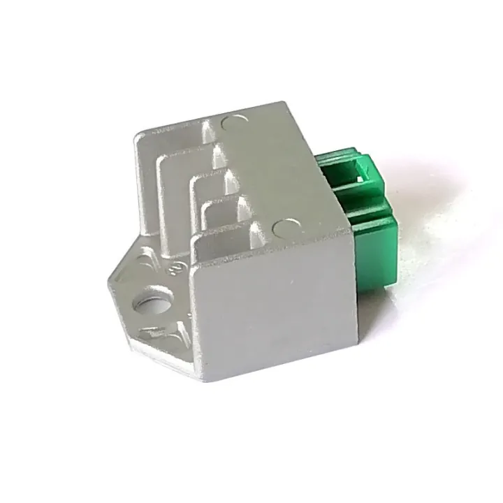 Mio%20Fino%20Nouvo%20spark%20X1%20mio125%20spark135%20(Carb%20Model)%20charging%20pad%20-%20Image%205