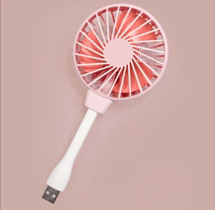 Portable%20Mini%20USB%20Fan%20Suitable%20for%20Laptop%20Power%20Bank%20-%20Image%203