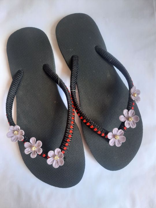 Flip%20Flops%20/%20Ladies%20Slipper%20with%20cute%20small%20flowers%20-%20Image%203