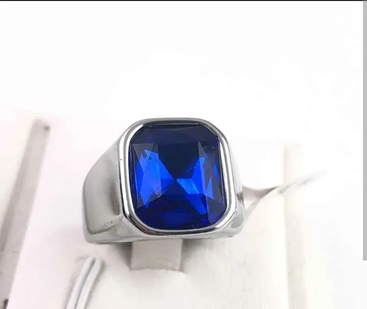 Fashionable%20Turkish%20Ring%20In%20Royal%20Blue%20Sapphire%20With%20Best%20Quality%20For%20Mens%20-%20Image%207