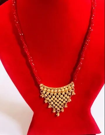 Beautiful%20Gold%20Plated%20Pendant%20And%20Hydro%20Pote%20Set%20For%20Women%20-%20Image%203