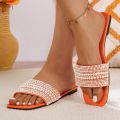 Women's Flat Bottom Sandals 2025 Summer New Style Beaded Rhinestone Shoes Womens Outdoor Fashion Slippers. 