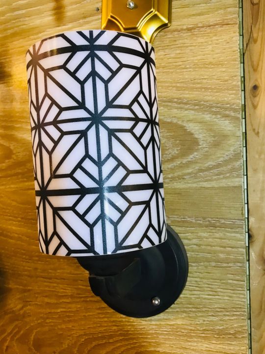 Simple%20Wall%20Mounted%20Lamp%20for%20Room%20Dacoration%20%20Lighting%20-%20Image%203