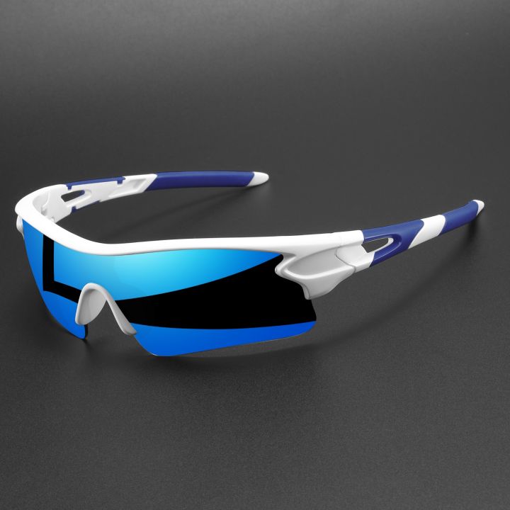 New%20UV400%20Protective%20Sports%20Eyewear%20-%20Lightweight%20Full-Cover%20Lens,%20Unisex%20Wrap-Around%20for%20Cycling,%20Hiking%20&%20Daily%20Use%20-%20Image%202
