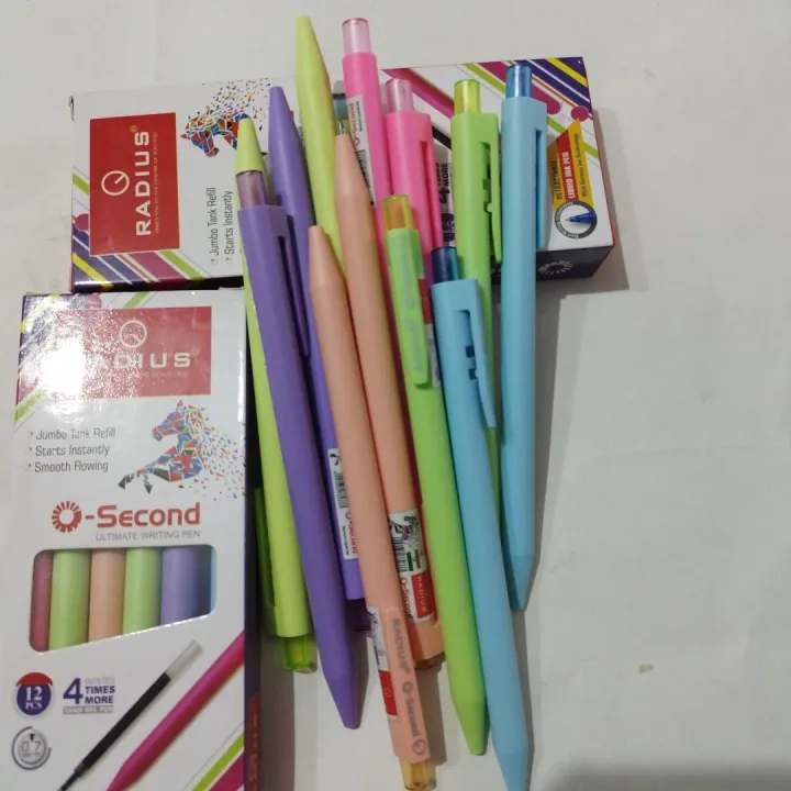 Radius%20Colorful%20Ball%20Pen%20Black/%20Blue%20Ink%2012%20Pcs%20Set%20-%20Image%202