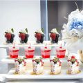 Disposable Clear Plastic Mini Dessert Cups Square Parfait Appetizer Bowls with Spoons Durable Tasting Cups for Parties. 