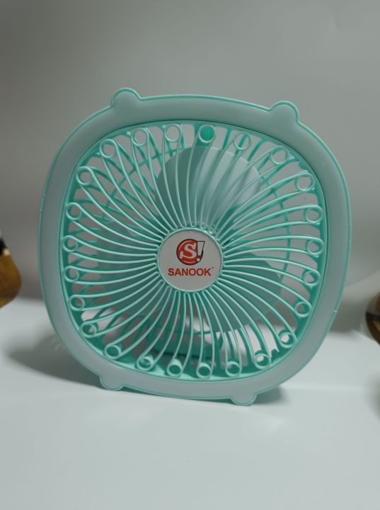 Hanging%20Fan,%20Low%20Noise%20Rechargeable%20Power%20Adjustable%20Long%20Battery%20Life%20Cute%20Lightweight%20Fan%20with%20LED%20Light%20for%20Travel%20-%20Image%209