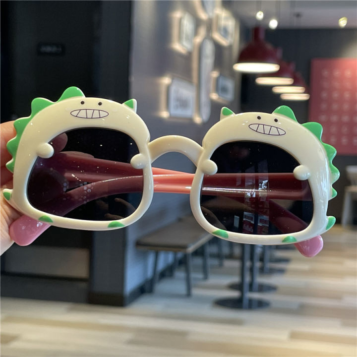 Dinosaur%20Kids%20Sunglasses%20-%20UV%20Protection%20Cartoon%20Eyewear%20for%20Boys%20&%20Girls%20-%20Image%205