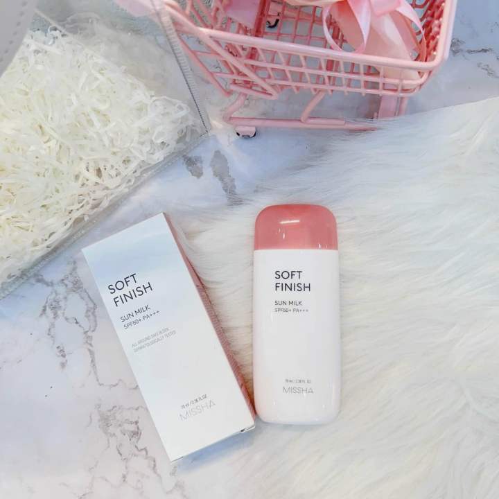 MISSHA%20All%20Around%20Safe%20Block%20Soft%20Finish%20Sun%20Milk%20EX%20SPF%2050+/PA+++%20-%2070ml%20-%20Image%202