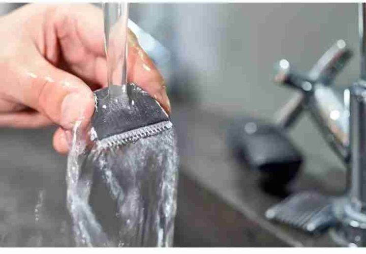 Phillips%20BT1230/18%20Beard%20Trimmer%204%20Length%20Setting%20(Multicolour)%20-%20Image%205