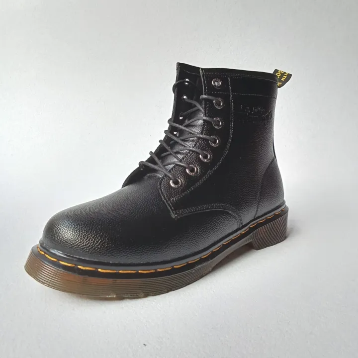 Black%20Dr%20Martin%20Boot%20For%20Men%20-%20Image%205