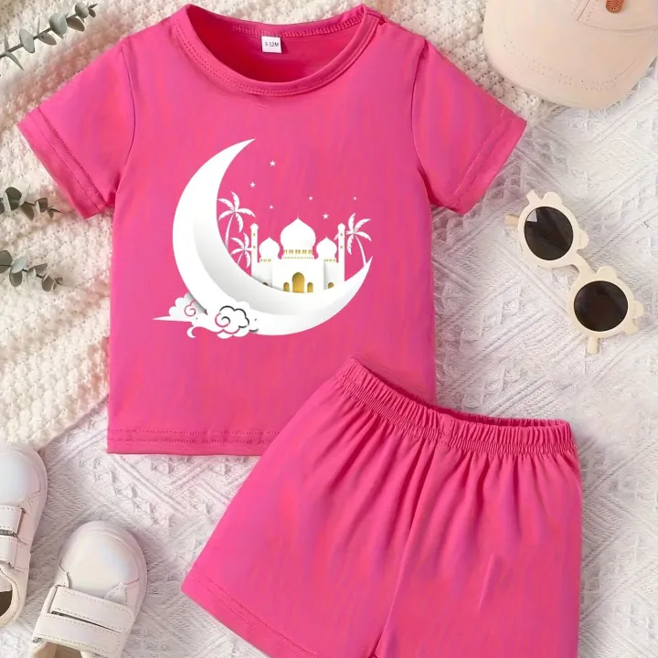 Fuchsia%20Set%20+%20Crescent%20Mosque%20Print:%20Short-Sleeve%20Style%E2%80%94Wearing%20Ramadan%20Tenderness%20-%20Image%203