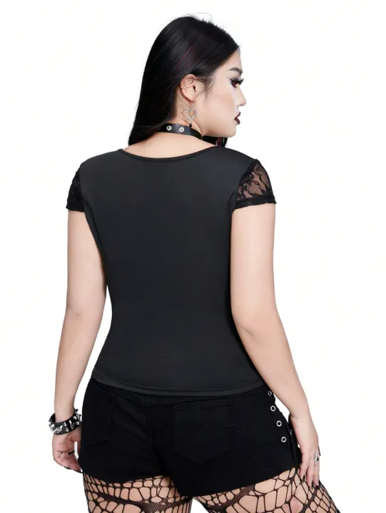 Plus%20Size%20%20%20V-neck%20Bow%20Lace%20Sheer%20Blouse%20%20Slim-fit%20Top%20%20%20%20Y2K%20Style%20%20Halloween%20Collection%20Black%20Cat%20T-shirt%20-%20Image%204