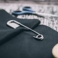 1pc Large Stainless Steel Safety Pin, Heavy Duty Oversize Pins for Laundry, Upholstery, Blankets, Quilting, Fashion Decor. 