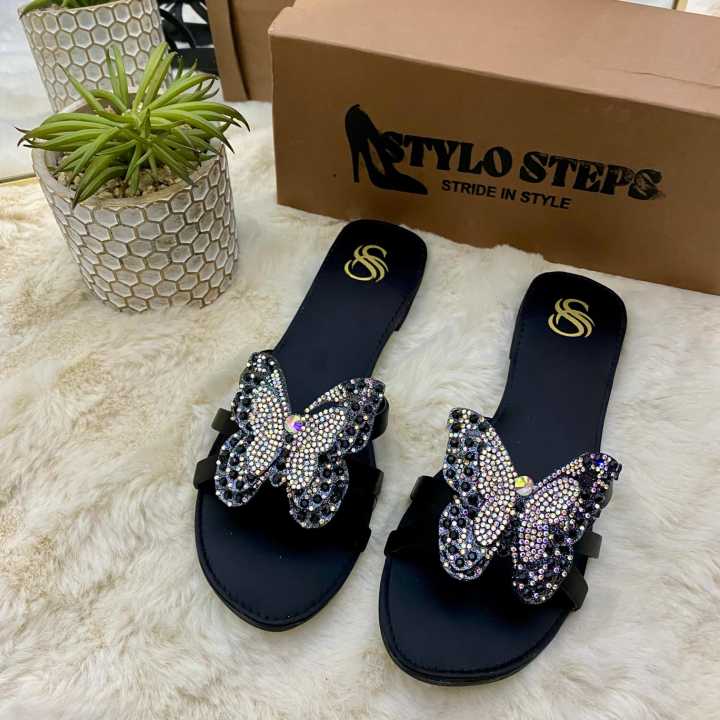 Stylish%20Slippers%20Casual%20Slippers%20For%20Girls%20/%20Woman%20Slippers%20-%20Image%202