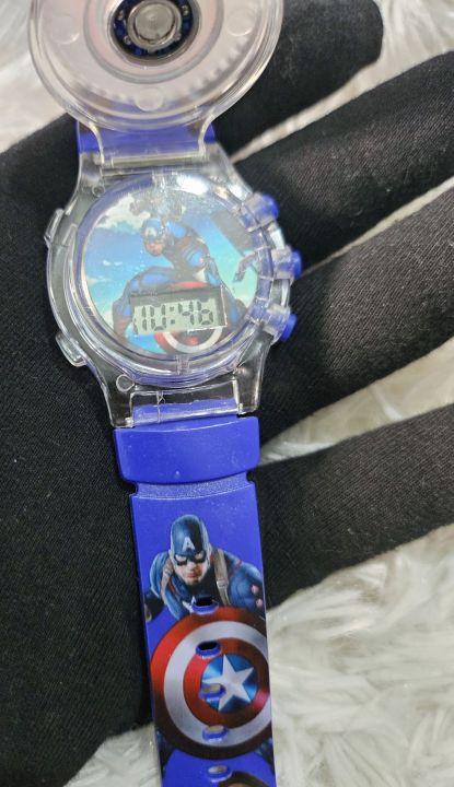 Kids%20Boys%20Watch%20Captain%20America%20Spinner%20Lighting%20Musical%20Cool%20Fun%20Watch%20-%20Image%202