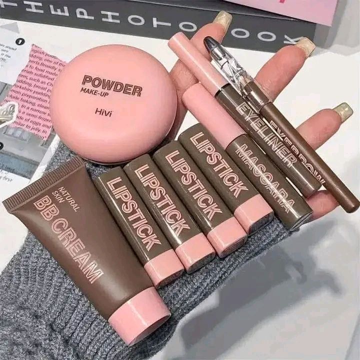 HiVi%20All%20in%201%20Makeup%20Combo%20Set%20%7C%20HiVi%209%20in%201%20Makeup%20Combo%20Set%20-%20Image%207