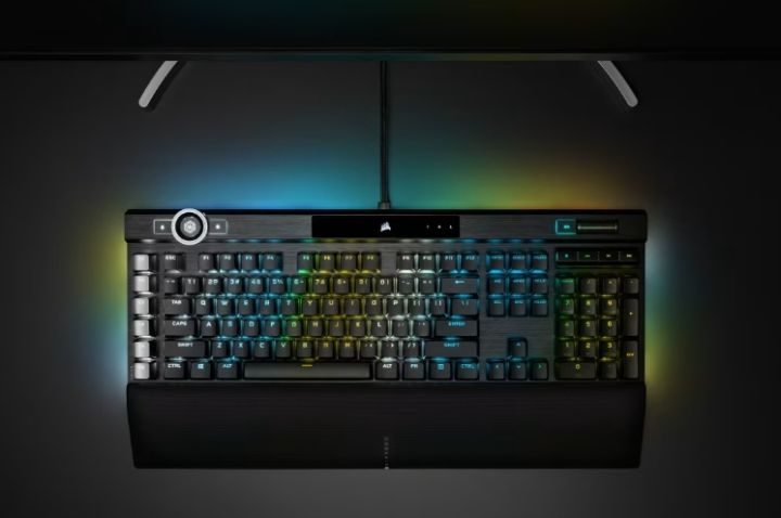 Corsair%20K100%20RGB%20Gaming%20Keyboard%20%E2%80%94%20Optical-Mechanical%20OPX%20Switch%20%7C%20AXON%204000Hz%20Hyper-Processing%20%7C%20Dynamic%20Per-Key%20RGB%20+%2044-Zone%20LightEdge%20%7C%20PBT%20Keycaps%20%7C%20iCUE%20Control%20Wheel%20%7C%20Ultra-Fast%20PC%20Gaming%20Keyboard%20%7C%20Black%20-%20Image%208