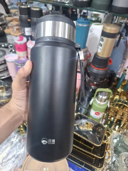 New%20design%20and%20high%20quality%20D.Kadi%201.4L%20large%20capacity%20vacuum%20insulated%20water%20bottle,%20designed%20for%20long%20time%20both%20hot%20and%20cold%20beverages%20-%20Image%205