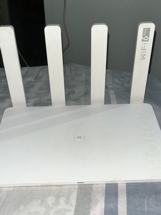 Huawei Honor XD20 Router-3 Wifi-6 3000mbps(Branded used)