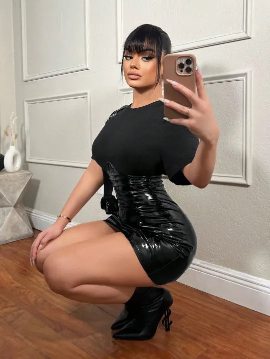 plus%20Size%20Black%20High%20Gloss%20Leather%20Mini%20Skirt%20Trendy%20Versatile%20Bodycon%20Skirt%20for%20Women%20-%20Image%203