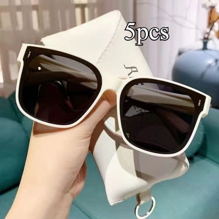 Fit%20Over%20Glasses%20Men%20Women%20UV400%20Wear%20Sunglasses%20Foldable%20Myopia%20Glasses%20Cover%20%20Sunglasses%20-%20Image%208
