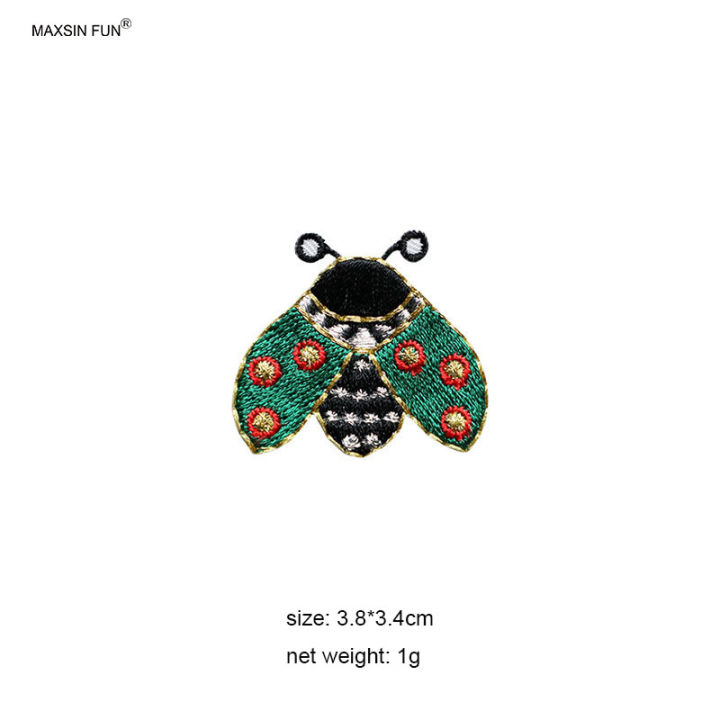 1%20Piece%20Cute%20Ladybird%20Beetle%20Stick%20on%20Embroidery%20Fabric%20Stickers%20Cartoon%20Animal%20Self-adhesive%20Clothes%20DIY%20Accessories%20-%20Image%203
