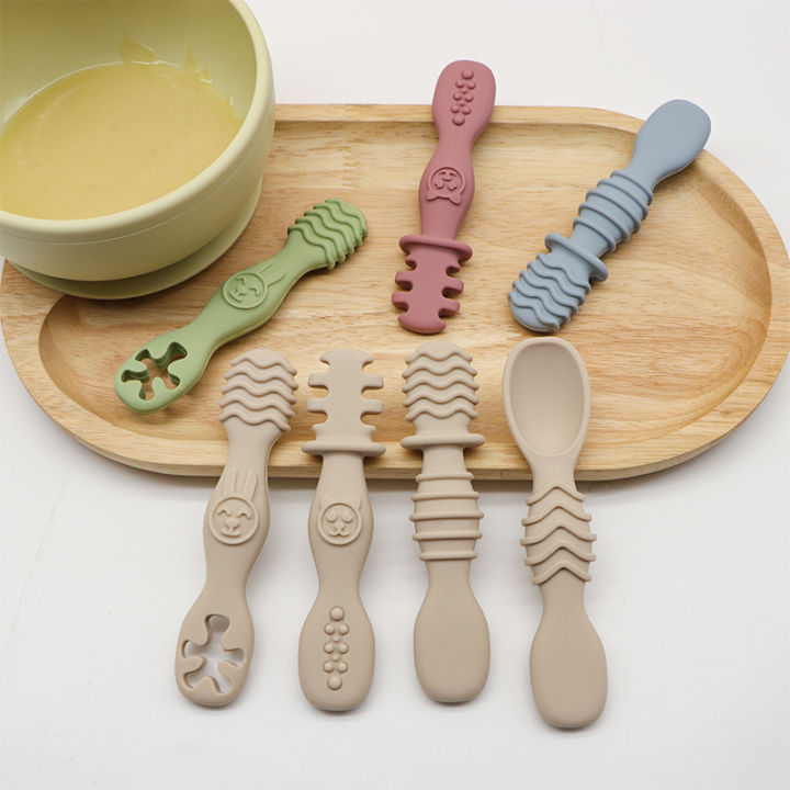 4%20Pcs%20Silicone%20Baby%20Food%20Spoons%20Easy-to-Grip%20Training%20Utensils%20Children's%20for%206%20Months%20Years%20Old%20Infants'%20for%20BPA-Free%20Christmas%20Gift%20Tableware%20-%20Image%204