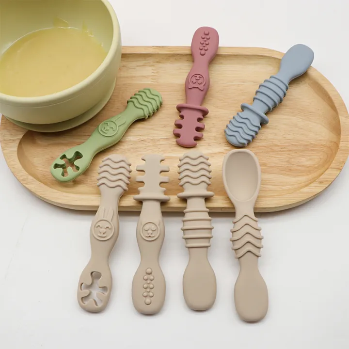4%20Pcs%20Silicone%20Baby%20Food%20Spoons%20Easy-to-Grip%20Training%20Utensils%20Children's%20for%206%20Months%20Years%20Old%20Infants'%20for%20BPA-Free%20Christmas%20Gift%20Tableware%20-%20Image%204