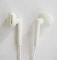 DTI-North Earphone-Handsfree built-in microphone-Handsfree. 