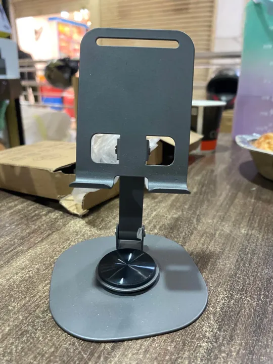 Adjustable%20Full%20Metal%20(Aluminum)%20Phone%20Holder%20Phone%20Stand%20Take%20Anywhere%20Desk%20Mobile%20Stand%20-%20Image%205