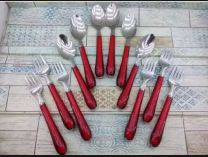 The%20Most%20popular%20Stainless%20steel%20spoos%20set:-%2012%20pcs%20(Table%20tea%20Spoons)%20-%20Image%203
