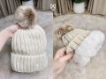 Fur pompom beanie. 