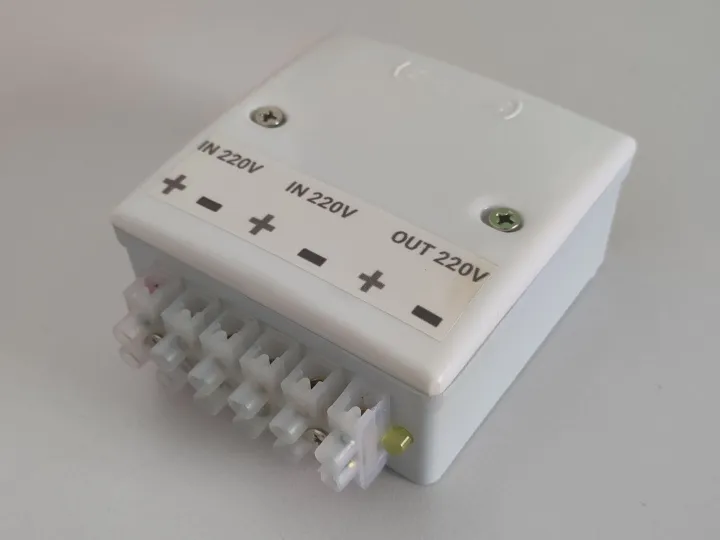 Automatic%20Changeover%20Switch%20AC-220V%202250W%2010%20Ampere%20-%20Change%202%20AC%20Line%20Automatic%20-%20Manage%20wapda%20/%20K-Electric%20and%20Solar%20Inverter%20-%20we%20have%20Customize%20Watts%20And%20Amps%20-%20Available%20more%20feature%20with%20customize%20-%20Image%203