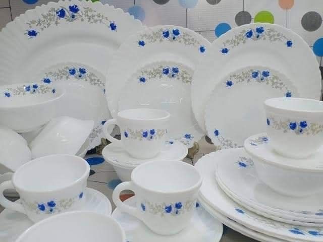 32 piece Dinner Set
