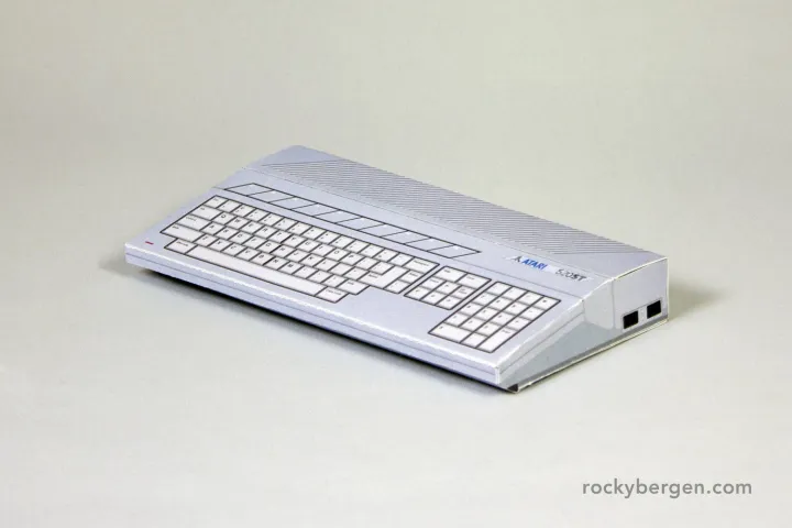 Model%20of%20a%20Classic%20Computer,%20Atari%20520%20St,%20Paper%20Model,%20Paper%20Doll,%20Papercraft%20(for%20Cutting%20and%20Assembling%20Yourself)%20-%20Image%204