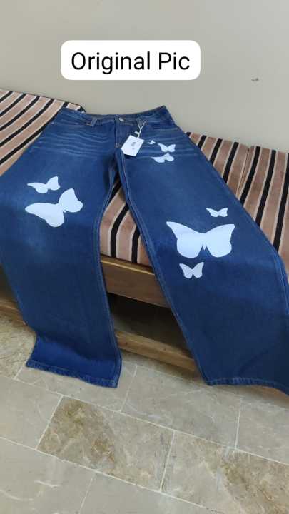 Women%E2%80%99s%20Blue%20Butterfly%20Wide-Leg%20Denim%20Jeans%20Printed%20and%20Export%20Quality%20-%20Image%203