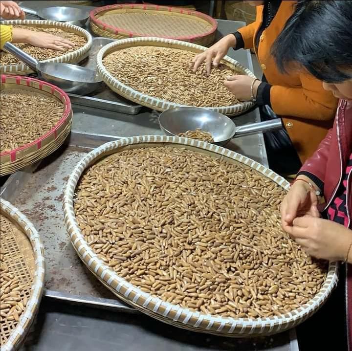 High%20Quality%20Chilgoza%20/%20Pine%20Nuts%20/%20Gilgit%20Specail%20Shogat%201%20kg%20(1000g)%20-%20Image%206