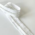 2.5 cm 4 yards Vintage Cotton Lace Hollowed Embroidery Floral Edge Trimming Ribbon Craft Clothing Accessories and Wedding Bridal Decoration (White). 