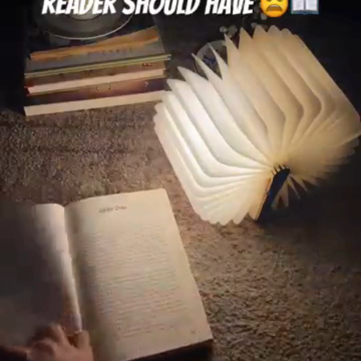 Magical 7-Color Wooden Foldable Book Lamp – USB Rechargeable Night Light