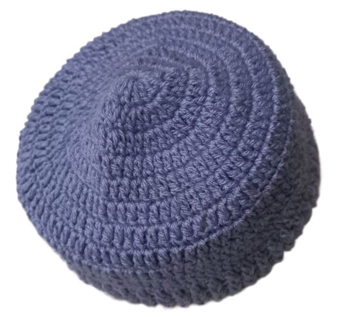 Handmade%20wool%20hats%20-%20Image%202