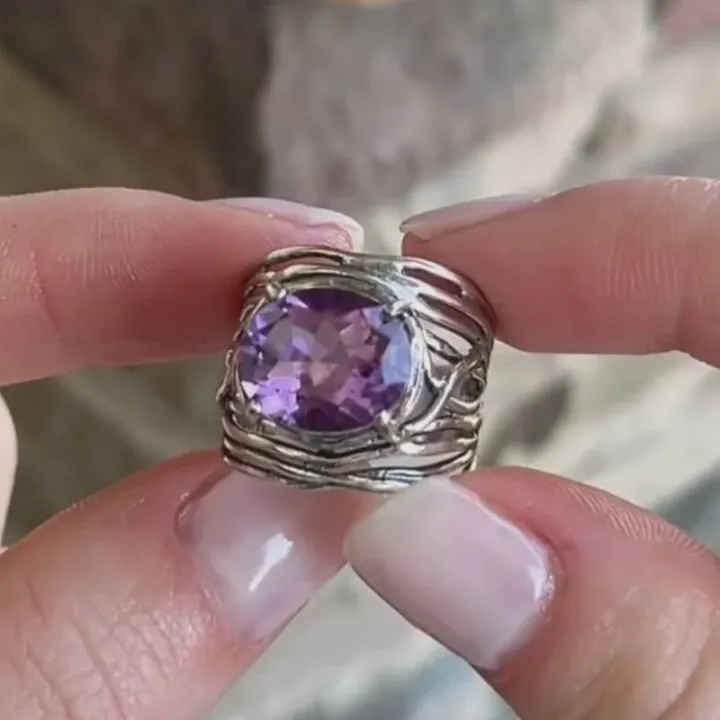 1%20Pcs%20Vintage%20Bohemian-Style%20Purple%20Synthetic%20Zircon%20Ring%20Suitable%20for%20Woman%20Everyday%20Wear%20or%20Special%20Occasion%20Parties%20-%20Image%203