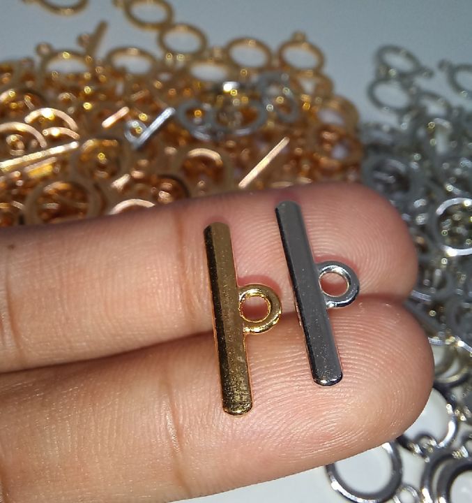4%20pairs%20metal%20Toggle%20Clasp%20hooks%20connector%20%7C%20Set%20for%20Jewelry%20Making%20-%20Silver,%20Golden%20&%20Mixed%20Colors%20%7C%20Round%20Ring%20and%20Bar%20Closures%20for%20Bracelets%20&%20Necklaces%20%7C%20circle%20lock%20with%20bar%20-%20Image%205