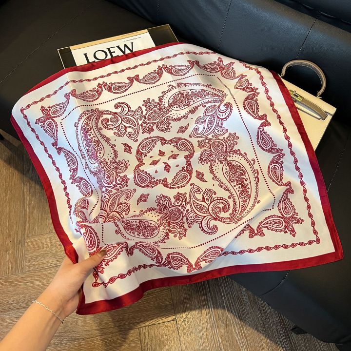 70x70cm%20Print%20Square%20Scarf%20For%20Women%20Silk%20Shawl%20Neckerchief%20Female%20Hair%20Bands%20Head%20Wraps%20Headband%20Foulard%20Satin%20Hijab%20Bandana%20-%20Image%203