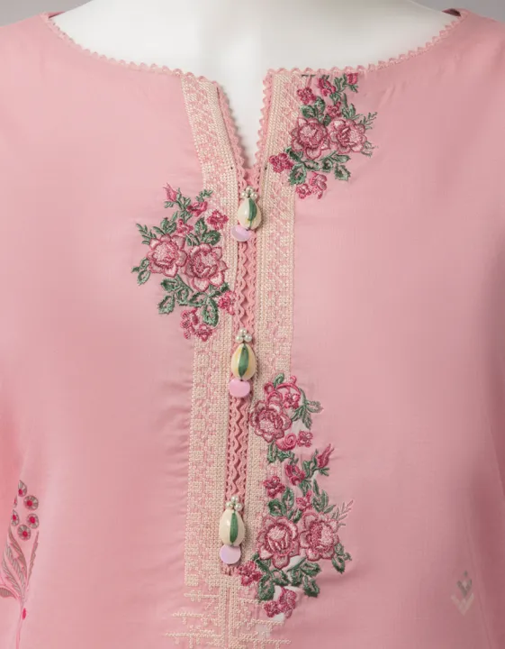 Junaid%20Jamshed%20Flora%20'26%20Women%20Unstitched%203%20Piece%20for%20Women%20JLAWN-S-26-3936%20ASYMETRIC%20GEO%20FLORAL-6%20-%20Image%204